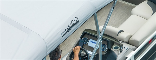 8 Must-Have Pontoon Boat Accessories for Any Boater